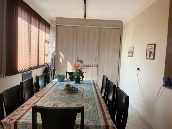 Imagem Incrível Sobrado à venda com 3 suítes e 5 vagas de garagem, Bairro Olímpico, São Caetano do Sul, SP
