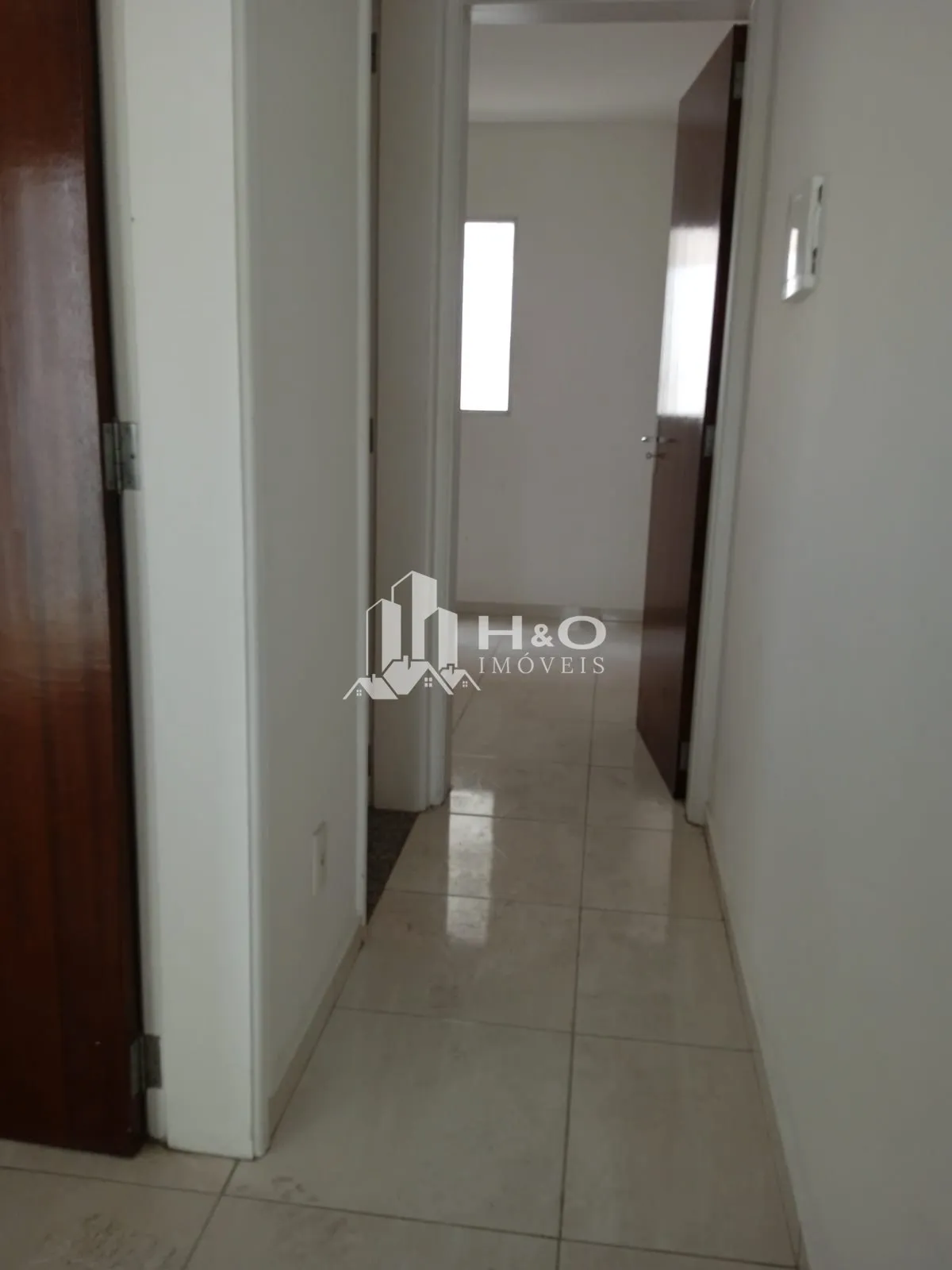 Imagem EXCELENTE OPORTUNIDADE - SOBRADO FRONTAL À VENDA - VILA NANCY/GUAIANAZES