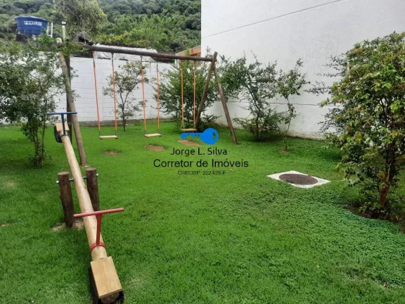 Imagem Modelo Triplex de Alto Padrão em Condomínio Fechado Litoral Norte 176m2 !