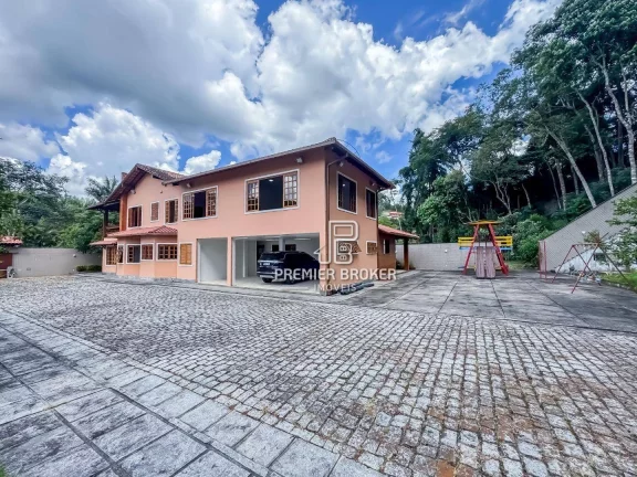 Imagem Casa à venda, 469 m² por R$ 2.099.000,00 - Albuquerque - Teresópolis/RJ