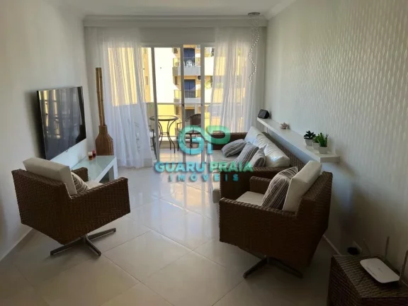 Imagem a 200m do mar com 3 dormitórios sendo 2 suítes, salas de estar com sacada e sala de jantar, cozinha com armários embutidos e despensa, área de serviço