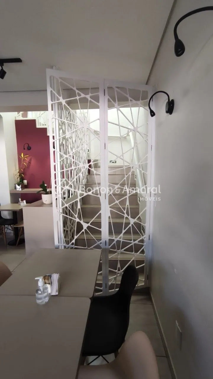 Imagem CASA COM PONTO COMERCIAL EM EXCELENTE LOCALIZAÇÃO PAULINIA/SP