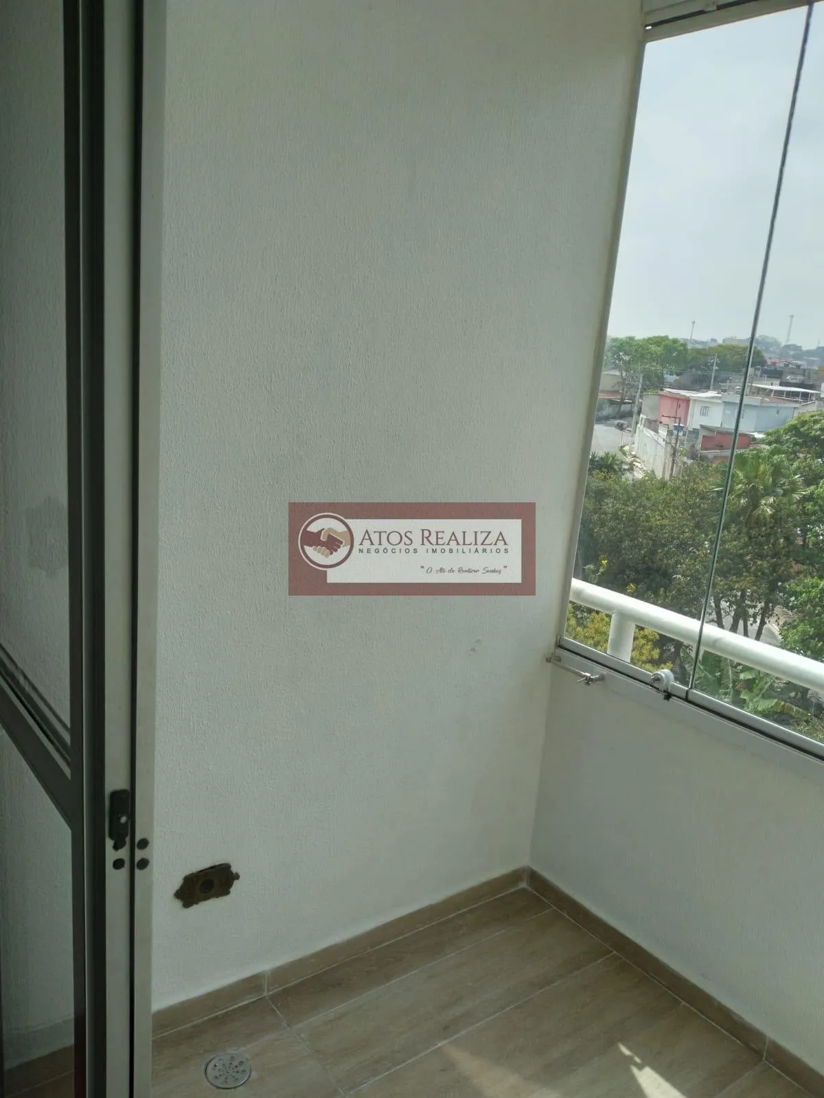 Imagem Alugo apartamento na vila do Castelo. Apartamento na Região do Shopping Interlagos, São 67m² com 2 Dormitórios, Sacada, 1 vaga de garagem coberta. Valor 2.000 + Condomínio.