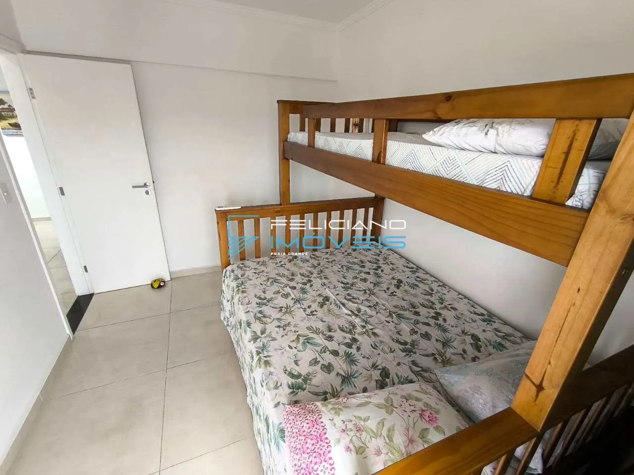 Imagem Apartamento com 2 quartos, Balneário Maracanã, Praia Grande - R$ 695 mil, Cod: 5907