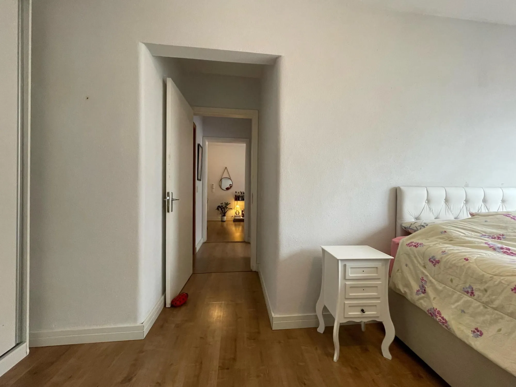 Imagem Apartamento com linda vista definida para o Rio Guaíba ? amplo, arejado e com sol da tarde!