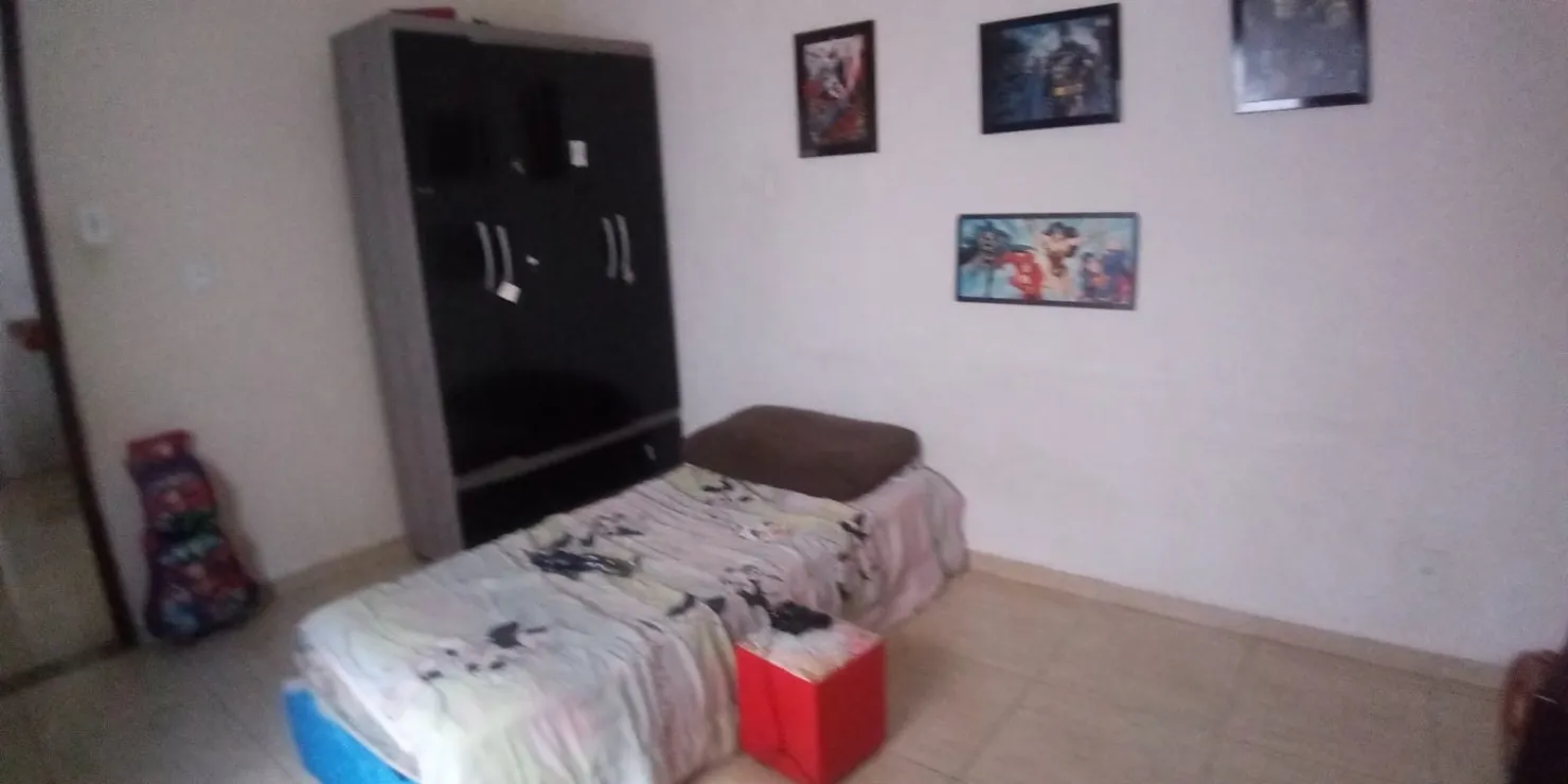 Imagem Casa à venda 2 Quartos, 1 Vaga, 175.5M², Campinho, Guaratinguetá - SP