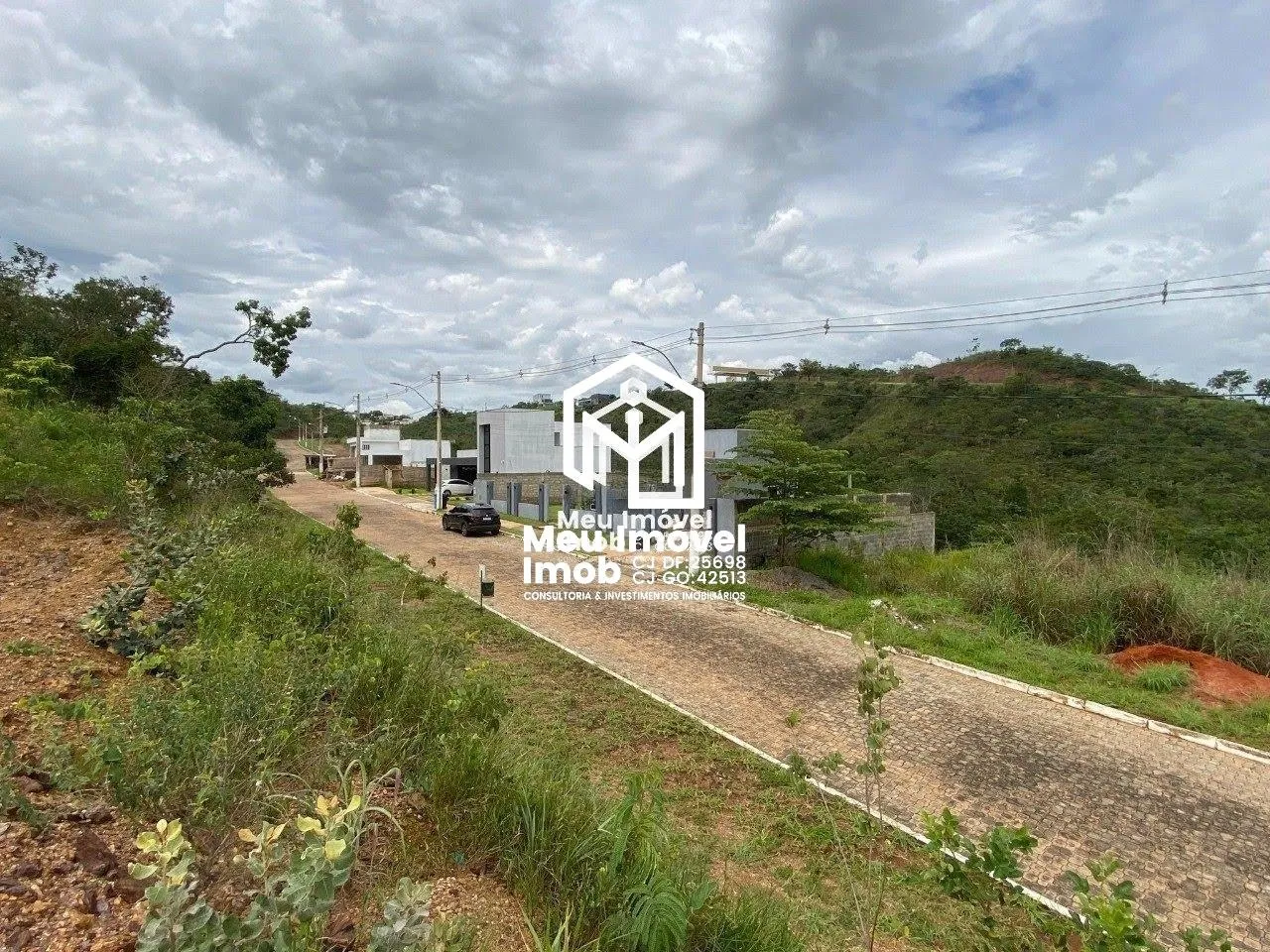 Imagem Terreno Jardim Botânico Condomínio 710,86m² Escriturado