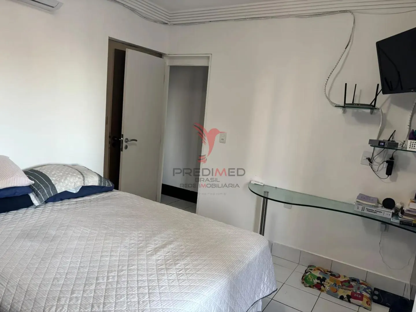Imagem Apartamento Amplo de 109m² com Varanda e Conforto no Coração de Manaíra, João Pessoa