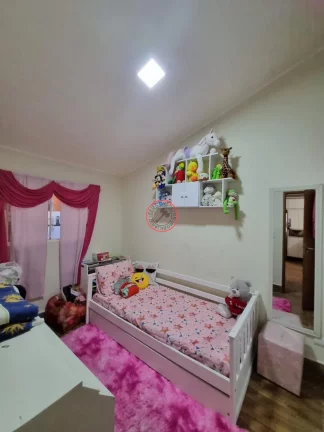 Imagem POUSADA A VENDA EM MARESIAS COM 1 CASA PRINCIPAL, COM 1 SUÍTE E PISCINA E MAIS UM SOBRADO COM 6 SUÍTES