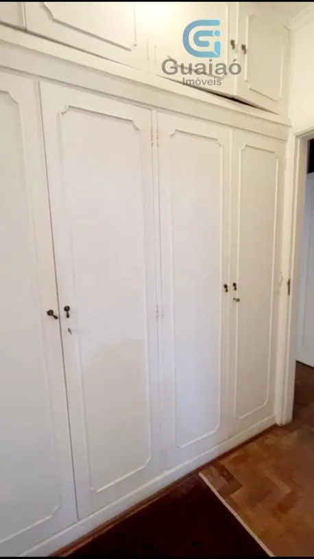 Imagem VENDO AMPLO APARTAMENTO DE 3 DORMITÓRIOS E SUITE NO CORAÇÃO DO GONZAGA EM SANTOS