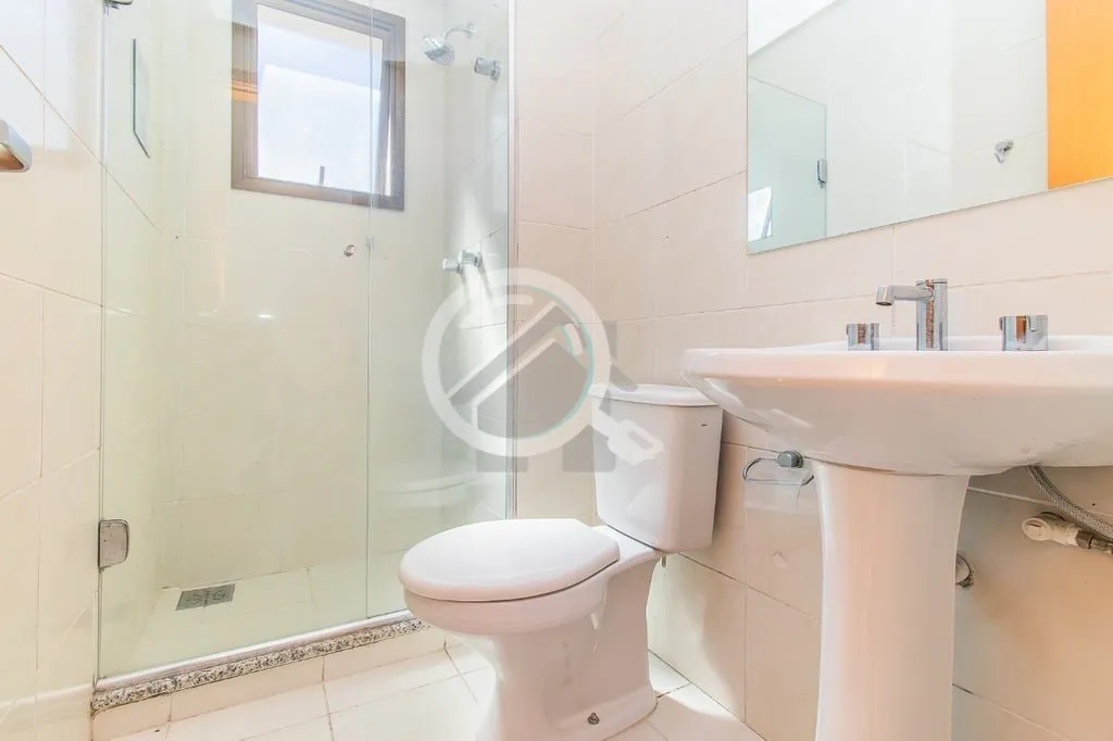 Imagem Apartamento semimobiliado com 61m², 2 dormitórios sendo 1 suíte, 1 vaga! Living para 2 ambientes ...