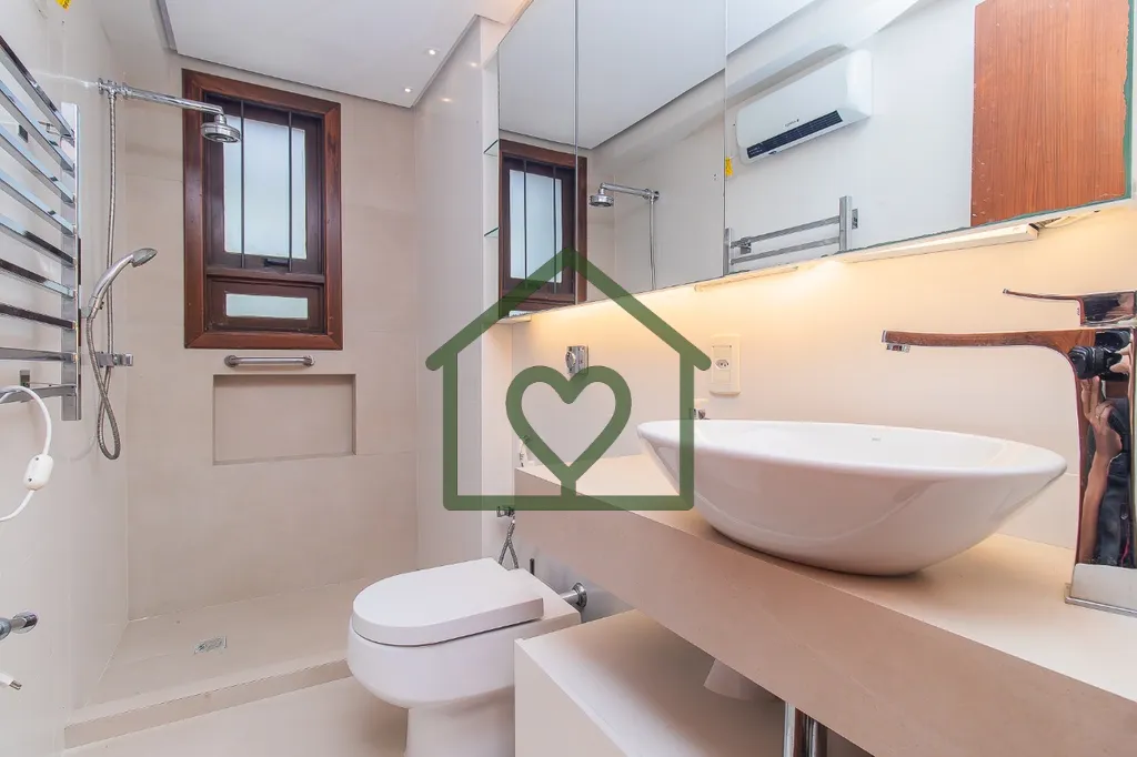 Imagem Este charmoso apartamento garden é perfeito para quem busca espaço e localização e silêncio. 
V...