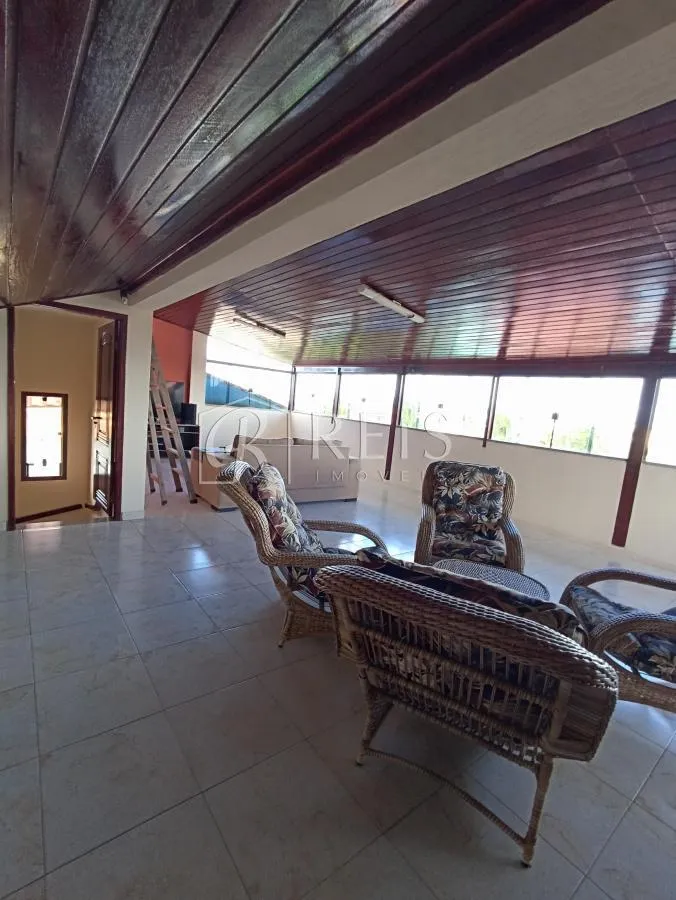 Imagem Casa para Venda em Rio das Ostras, Jardim Bela Vista, 4 dormitórios, 4 suítes, 6 banheiros, 2 vagas