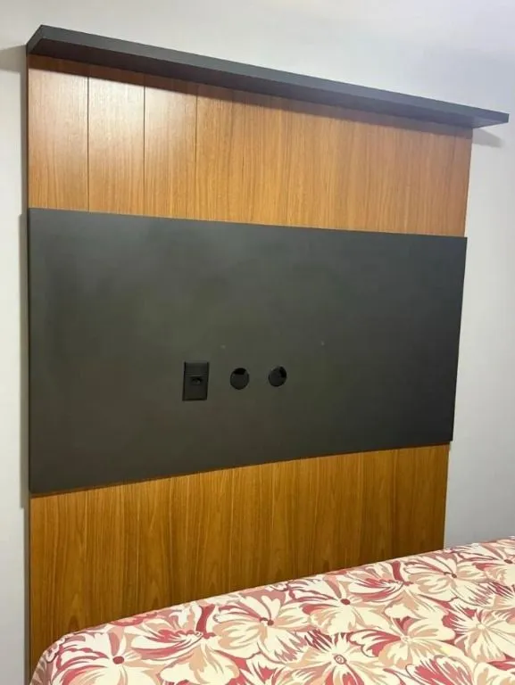 Imagem Apartamento mobiliado no Bessa, 3 quartos com suíte, climatizado, varanda, garagem e a apenas 200 metros da praia.