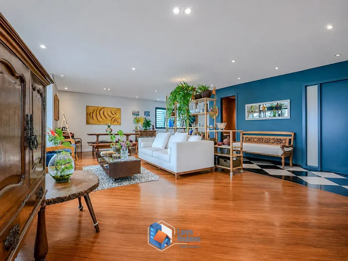 Foto do imóvel Apartamento para venda em Aclimação com 3 quartos, sendo 3 suítes, 236m² em Rua Safira