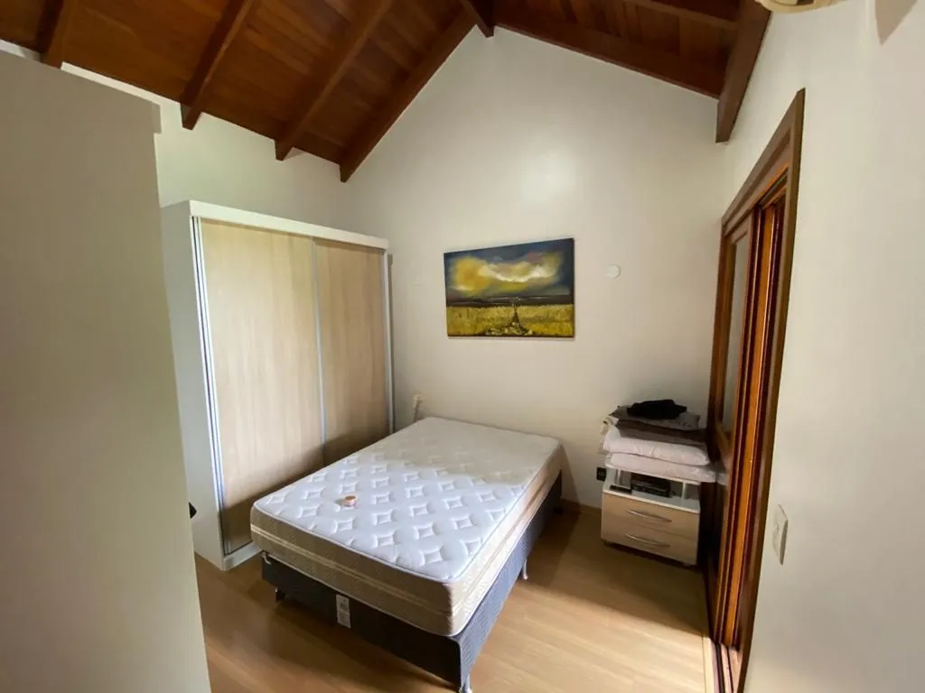 Imagem Casa Condominio para Venda - 192m², 3 dormitórios, sendo 1 suites, 2 vagas - Tristeza