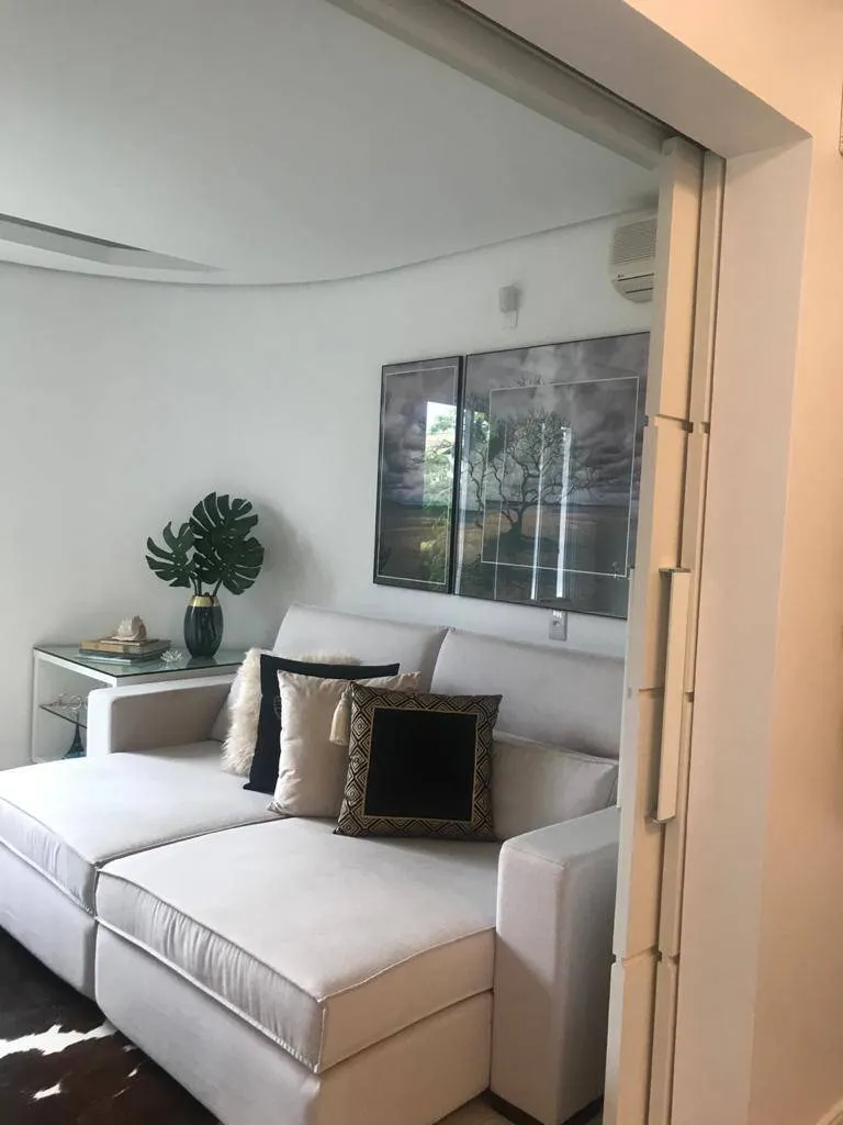 Imagem EXCELENTE CASA PARA LOCAÇÃO DE TEMPORADA EM JURERE INTERNACIONAL
