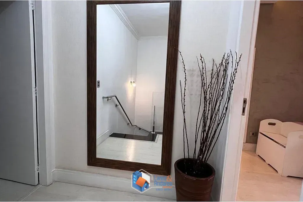 Imagem Casa em Condomínio à venda 3 Quartos 3 Suites 4 Vagas 229M² Jardim Londrina São Paulo - SP