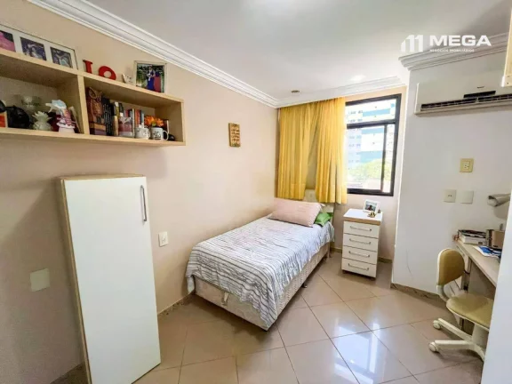 Imagem Apartamento com 3 dormitórios à venda, 180 m² por R$ 950.000,00 - Praia da Costa - Vila Velha/ES