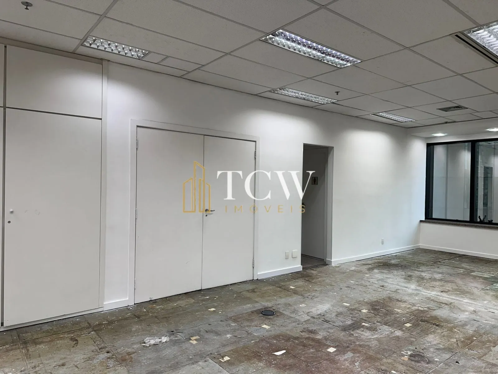 Imagem Conjunto Comercial para Locação no Itaim Bibi | 238 m² | Vão Livre | 7 Vagas | São Paulo/SP