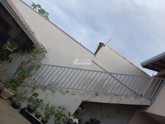 Imagem Casa à venda no bairro Jardim Santa Clara em Uberaba