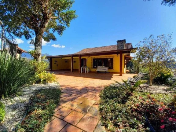 Imagem Casa para Venda em Teresópolis / RJ no bairro Bom Retiro