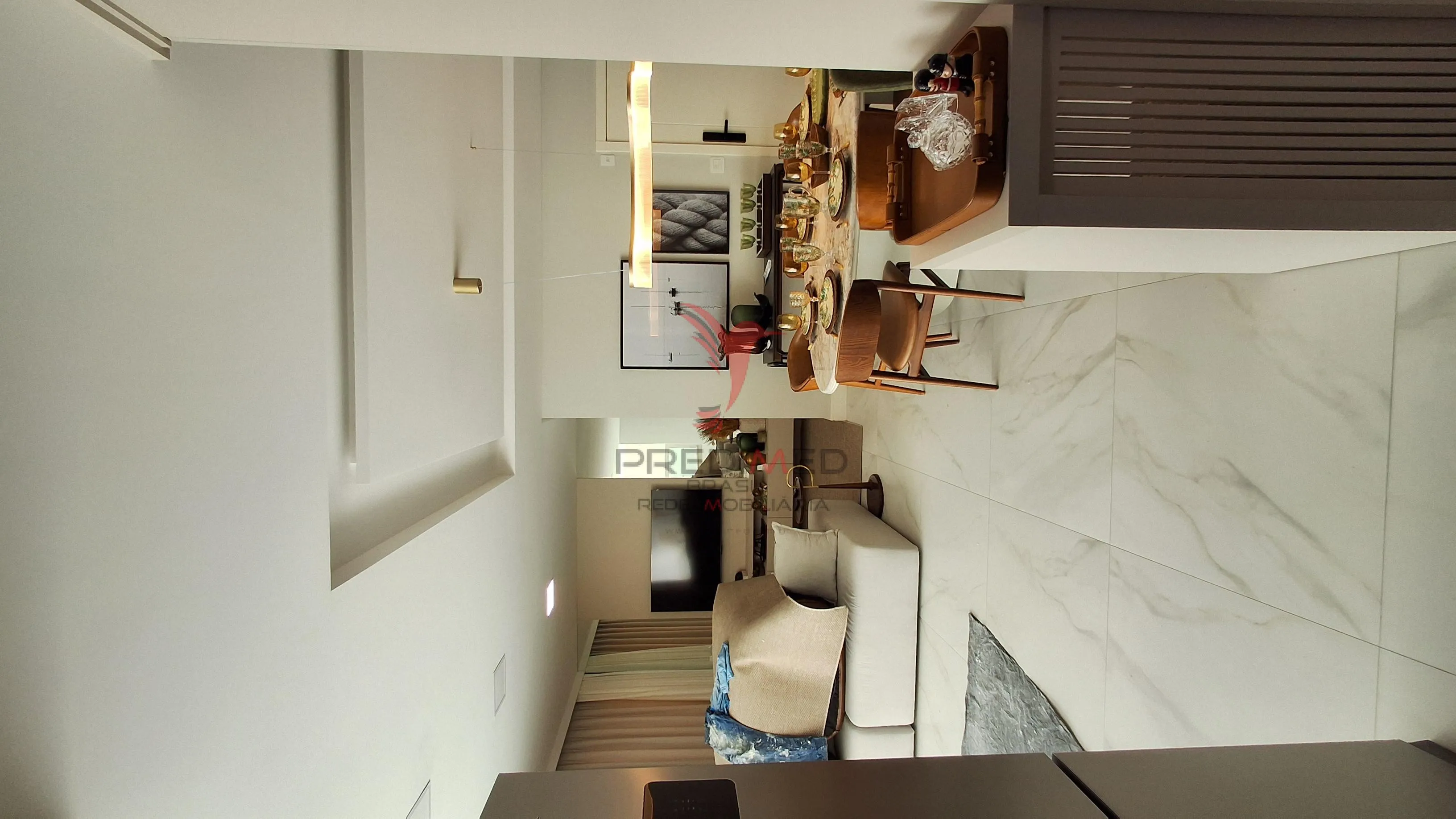 Imagem Apartamento alto padrão na meia praia
