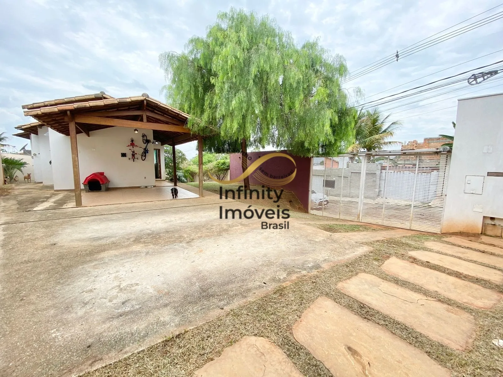 Imagem Casa à venda no bairro Trevo - Belo Horizonte/MG
