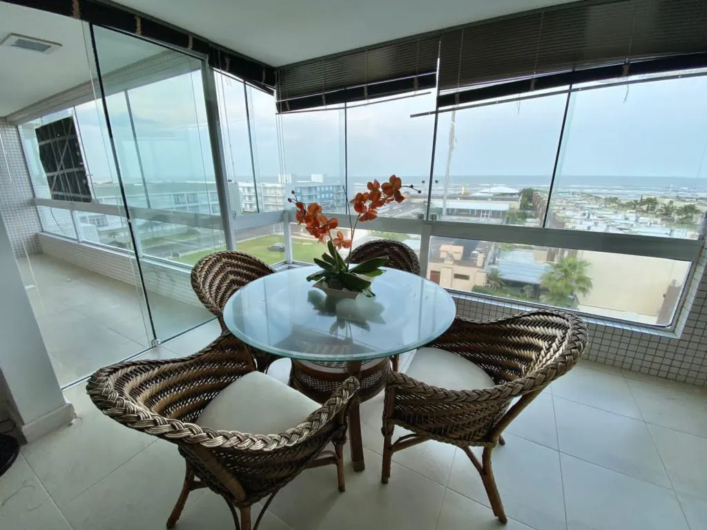 Imagem Apartamento 2 Dormitórios - Bairro Atlantida