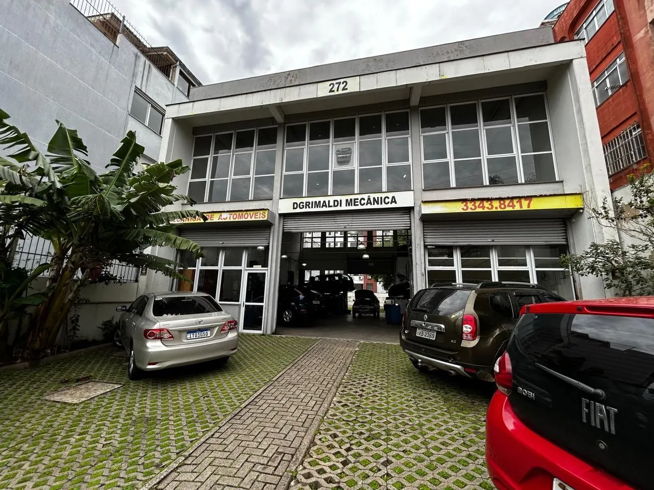 Imagem PRÉDIO COMERCIAL A VENDA COM PÉ DIREITO DUPLO E ESTACIONAMENTO, BAIRRO CRISTO REDENTOR, PORTO ALEGRE, RS
