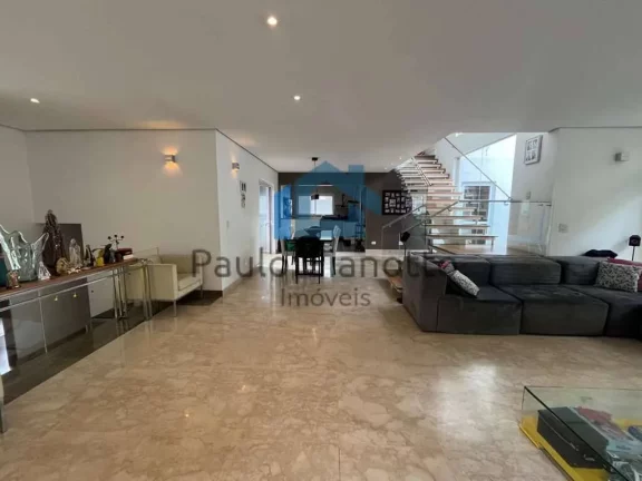 Imagem Casa de alto padrão com arquitetura linda e moderna!