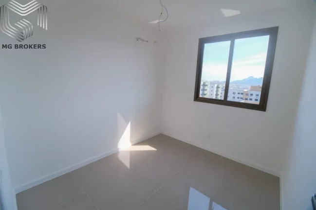 Imagem Apartamento à venda no Rio de Janeiro-RJ, bairro Pechincha: 2 quartos, 1 suíte, 1 vaga, 58m². Venha conferir!