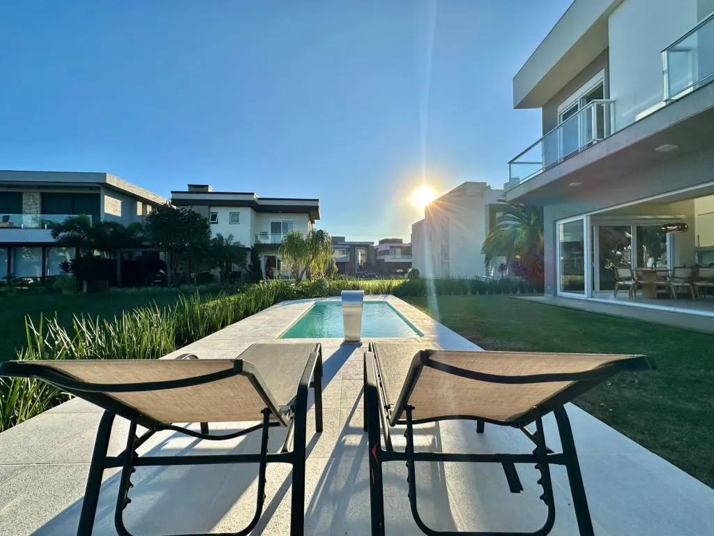 Imagem Casa em Condominio 4 Dormitórios - Bairro Santa Luzia