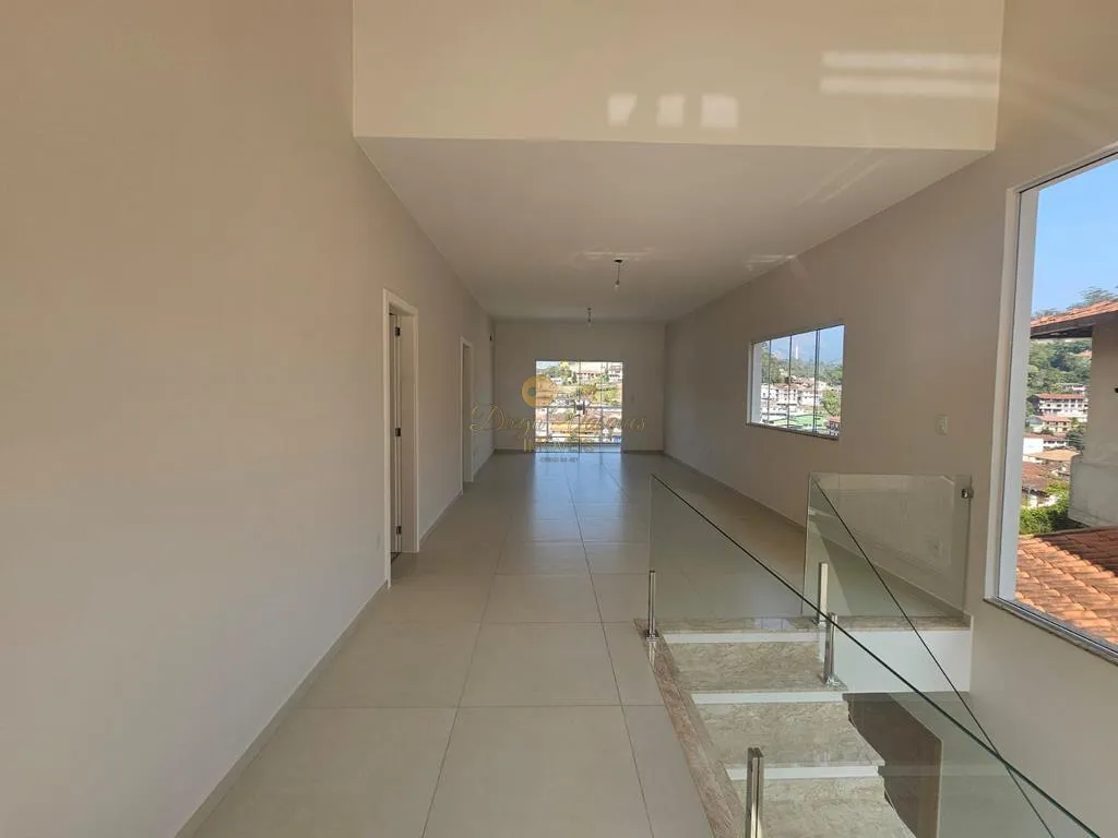 Imagem Casa para Venda em Teresópolis / RJ no bairro Tijuca