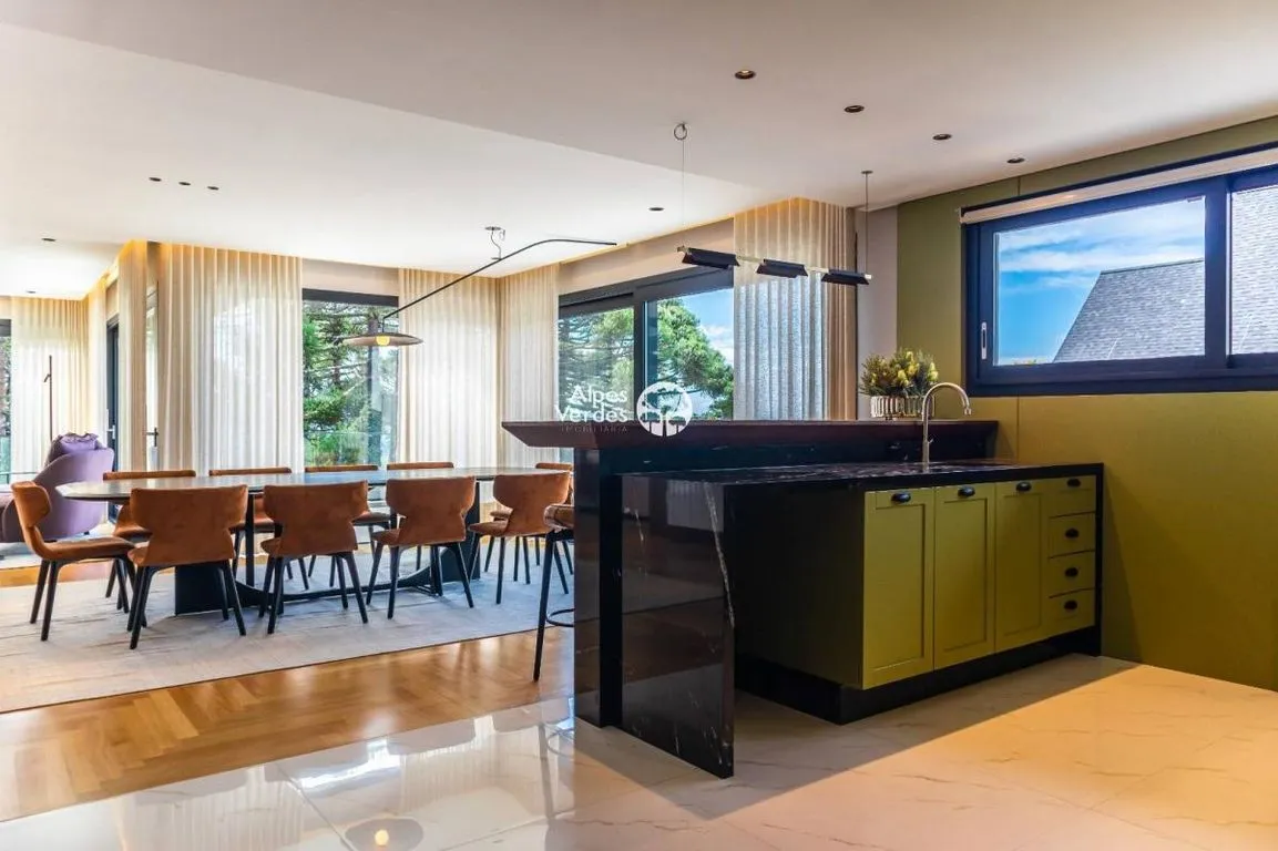 Imagem Apartamento à Venda em Planalto, Gramado - RS