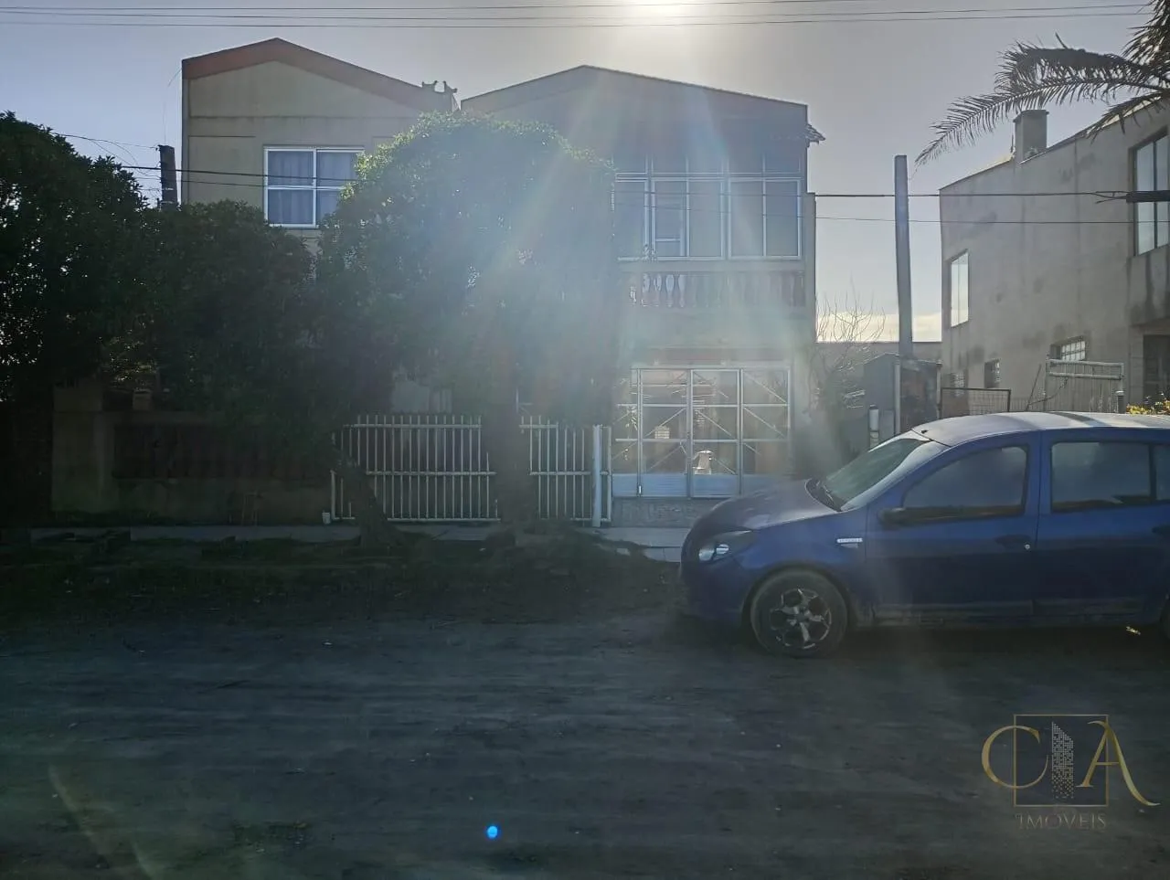 Imagem Casa para Venda em Rio Grande, Cassino, 4 dormitórios, 2 suítes, 3 banheiros, 2 vagas