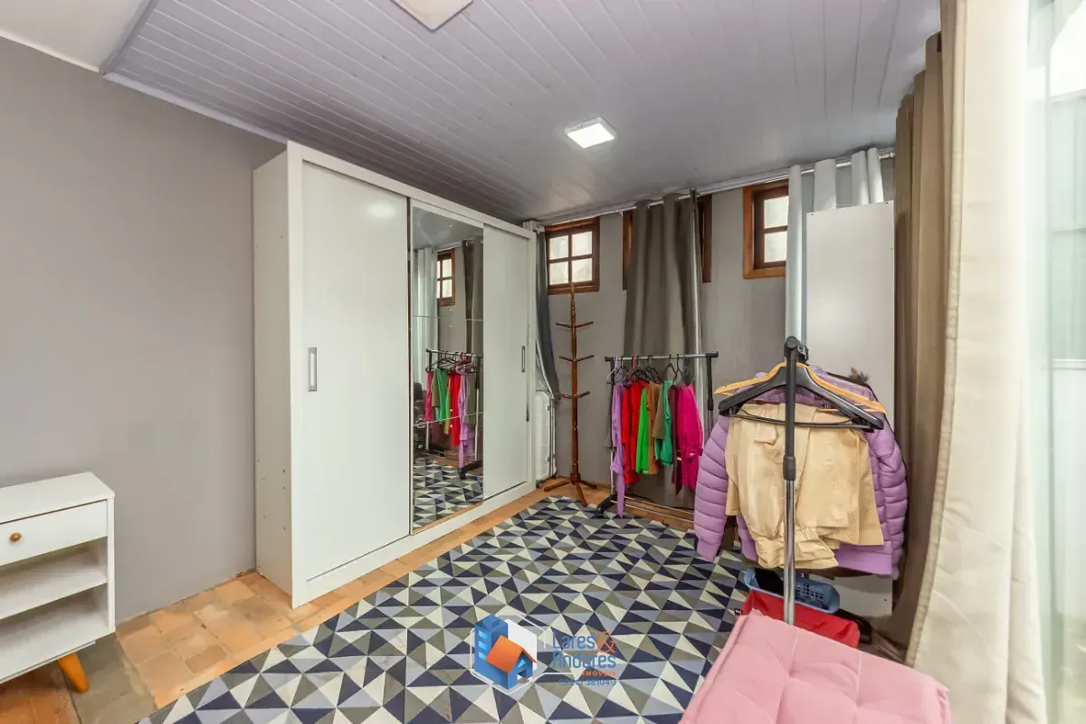 Imagem Sobrado para venda em Perdizes com 4 quartos, sendo 1 suíte, 110m²