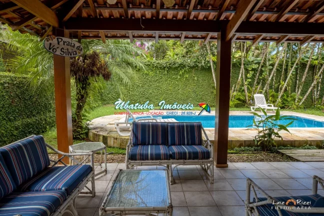 Imagem Casa a 400 metros da praia.