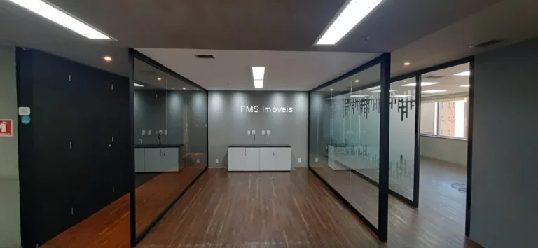 Imagem Conjunto comercial com 424m² na Vila Olímpia.