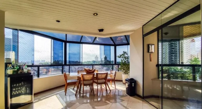 Imagem Espetacular apartamento de luxo na Vila Suzana, São Paulo-SP, com 3 quartos, 3 suítes e 232m² de área!