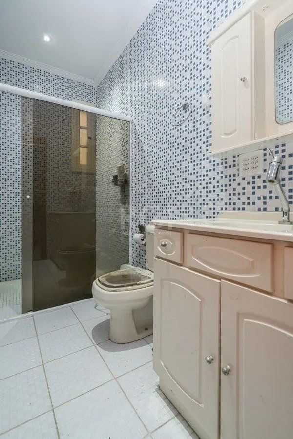 Imagem Casa para Venda - 259m², 4 dormitórios, sendo 1 suites, 4 vagas - Coronel Aparício Borges