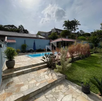 Imagem Casa com Piscina | São Luís | 4 quartos | 196m²