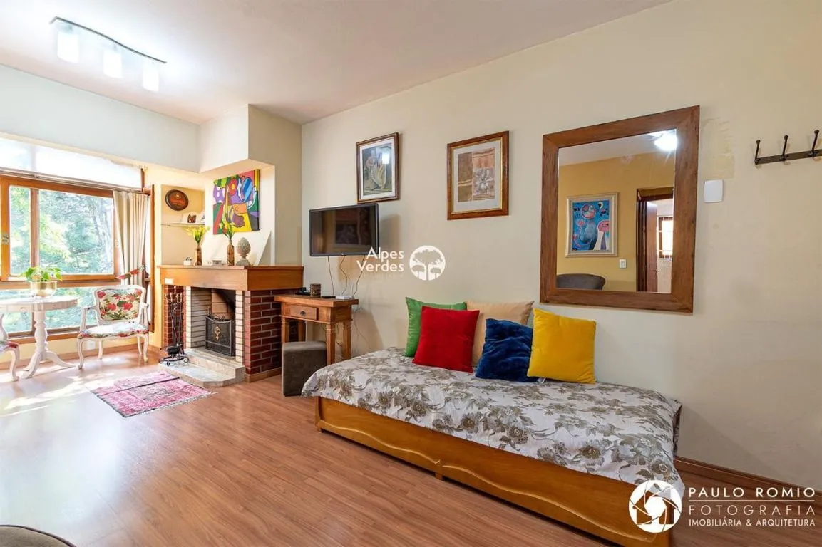 Imagem Vende-se apartamento mobiliado em Gramado a 5 minutos da Rua Coberta