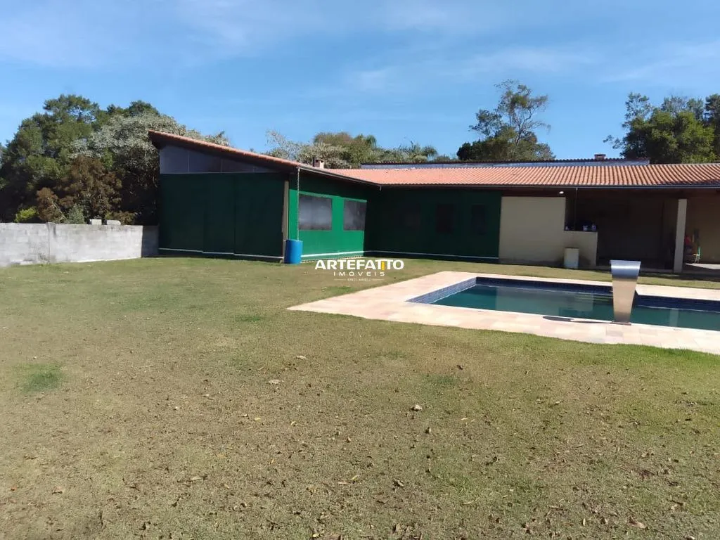 Imagem Sitio com Piscina - Todo Murado
