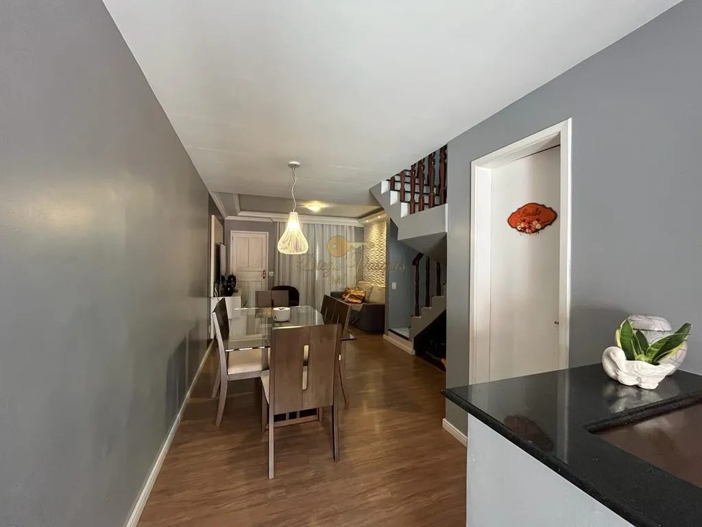 Imagem Casa em Condomínio para Venda em Teresópolis / RJ no bairro Bom Retiro