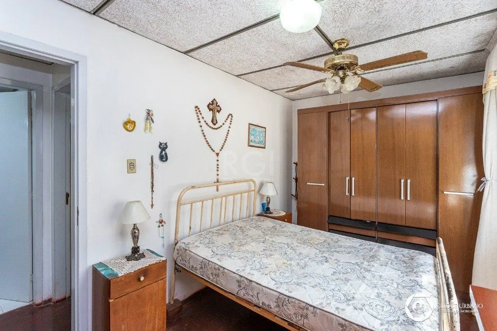 Imagem Casa para Venda - 93m², 4 dormitórios, sendo 1 suites, 4 vagas - Jardim Leopoldina