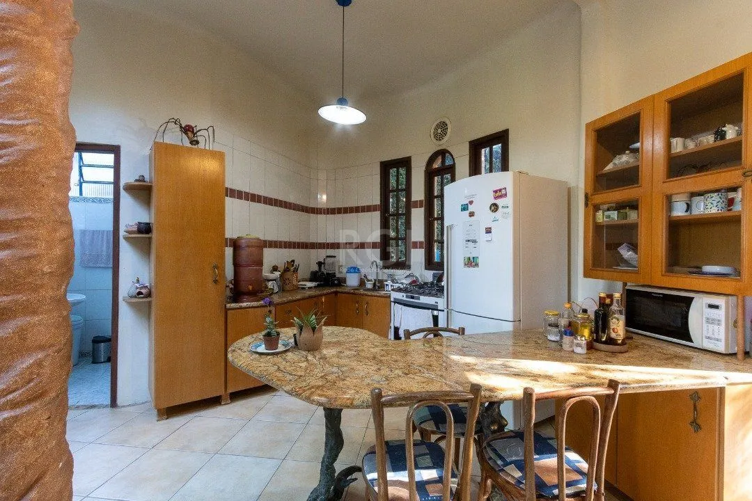 Imagem Casa em Belém Novo