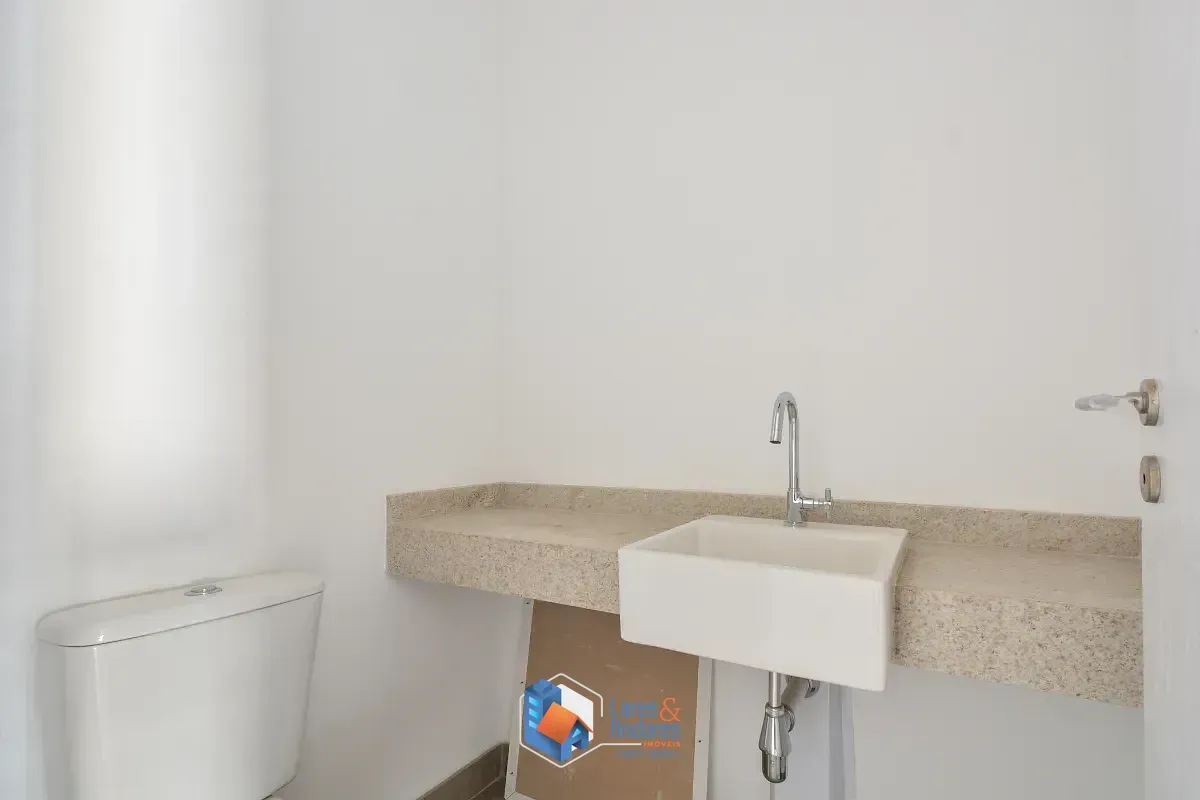 Imagem Conjunto comercial para venda em Cerqueira César, 36m²