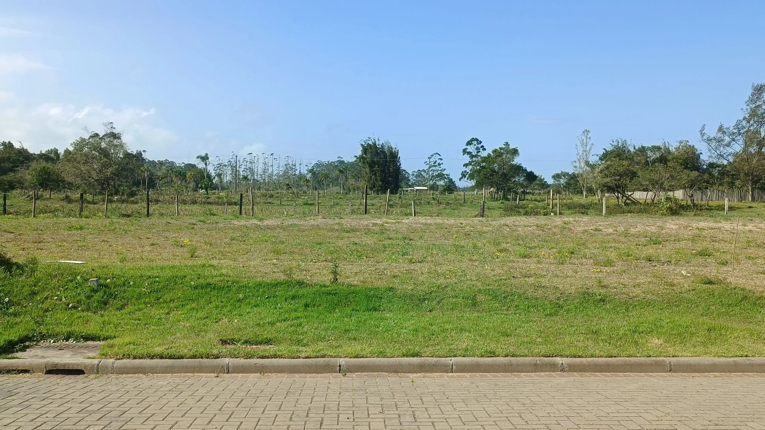 Imagem Terreno em Condomínio à venda, 306,13m2