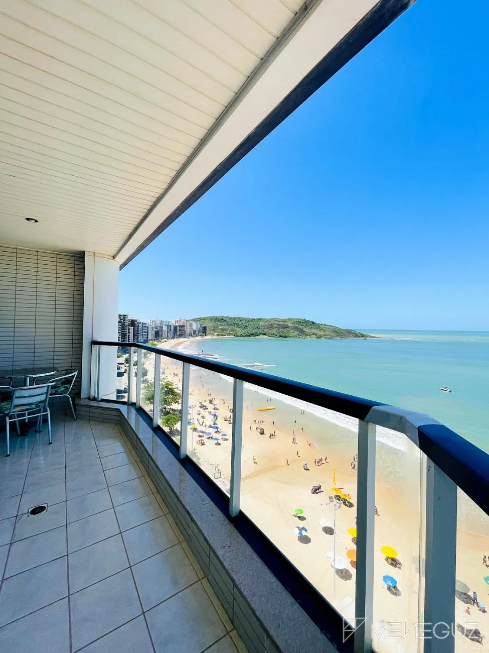 Imagem APARTAMENTO 3 QUARTOS DE FRENTE TOTAL PARA O MAR DA PRAIA DO MORRO, TOTALMENTE MOBILIADO